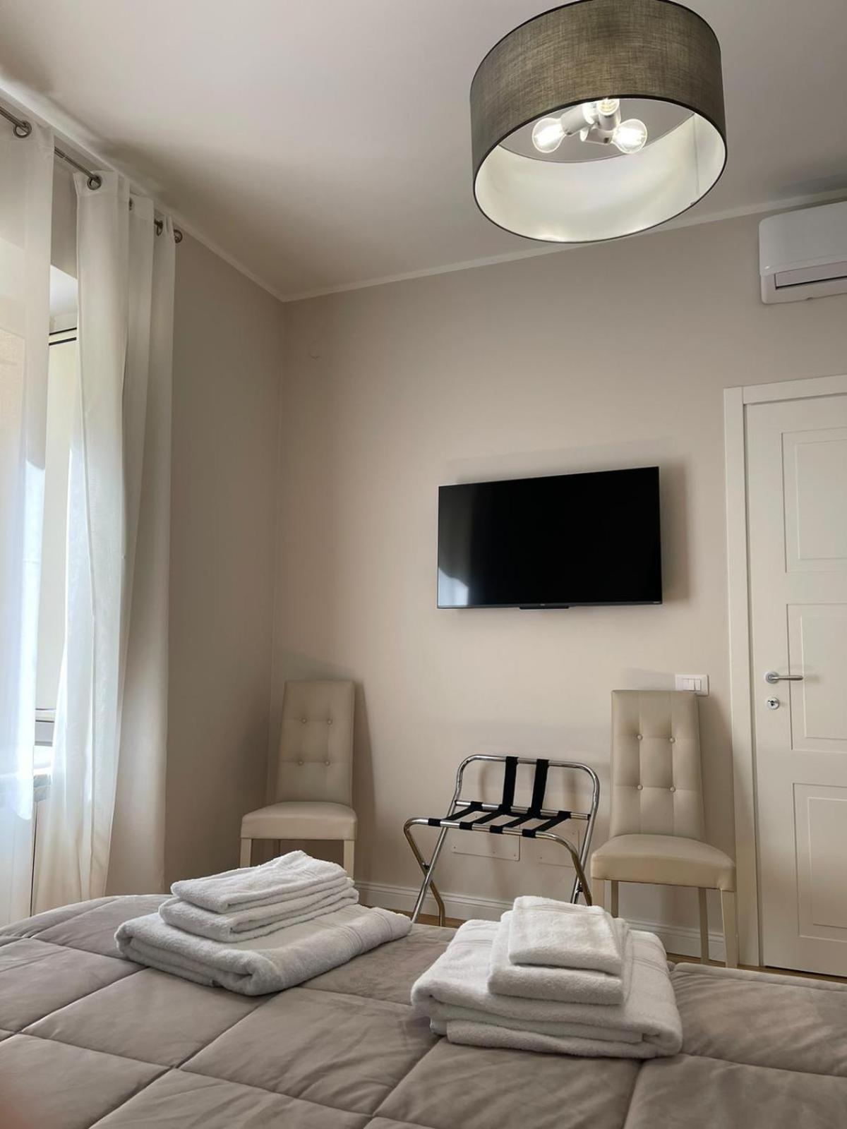 Luxury Apartament'S Celso Палермо Екстериор снимка